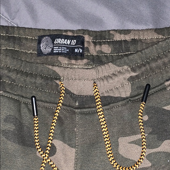 CAMOUFLAGE SWEATPANTS CUFFED URBAN ID - Picture 3 of 4